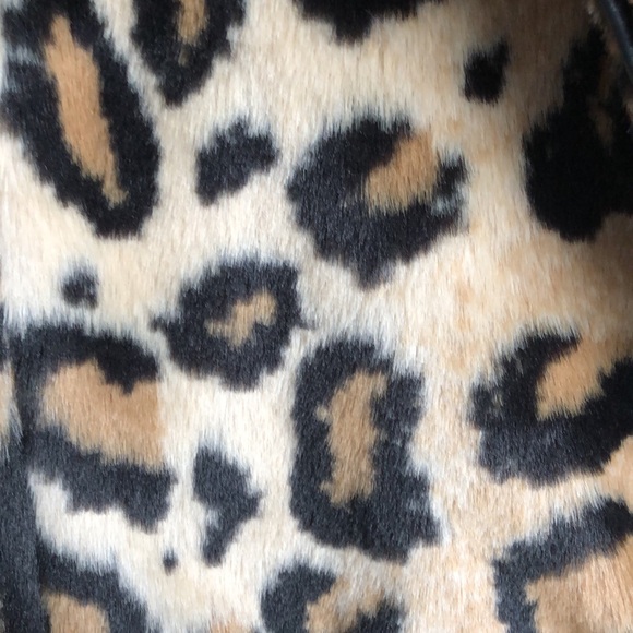 Forever 21 Animal Print Teddy Jacket - Picture 6 of 8